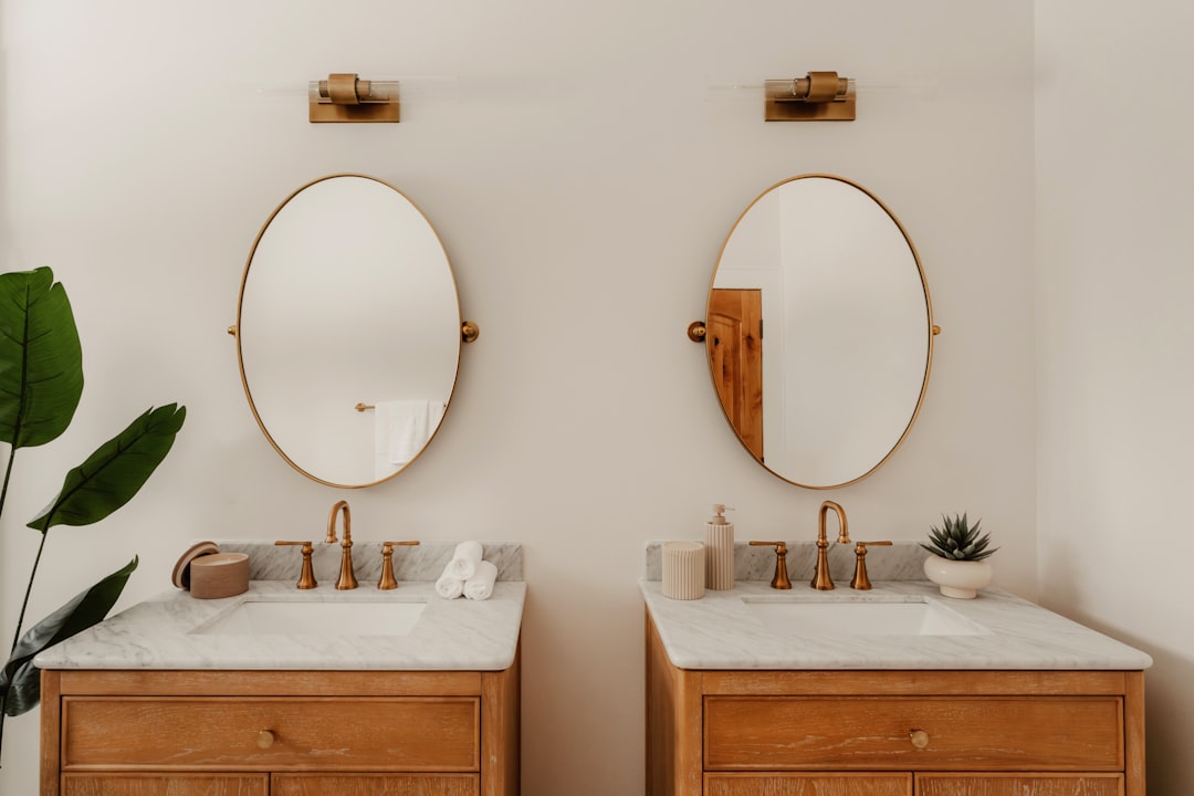 Photo wall sconce lighting